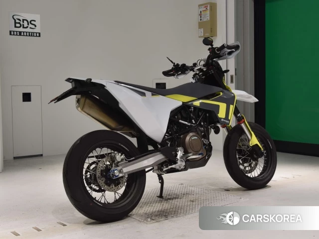 Проданный Husqvarna 701 SUPERMOTO 2022 из Японии, фото 2