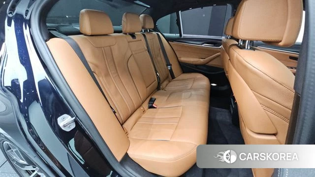 BMW 5 Series (G30) id 4480729 из Кореи 18