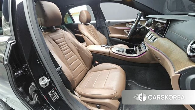 Mercedes-Benz E-Class W213 id 4697814 из Кореи 18