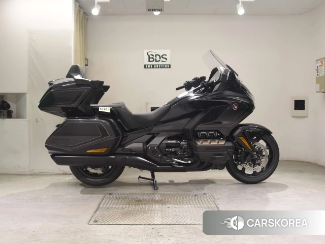 Honda GL1800 TOUR DCT id 4229597 из Японии 18