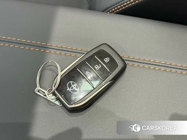 Toyota Asian dragon id 4335195 из Китая 18