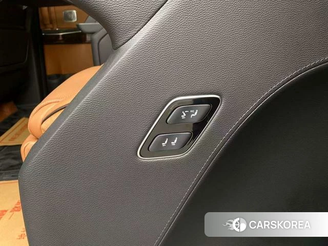 Red flag HQ9 PHEV id 4254863 из Китая 18