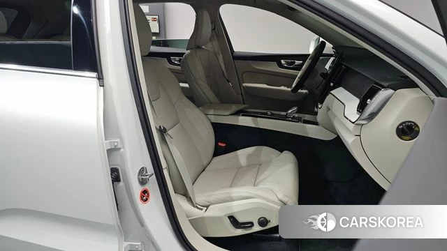 Volvo XC60 second Generation id 4353974 из Кореи 18