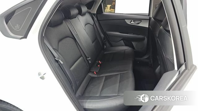 Kia Come New K3 id 4317067 из Кореи 18