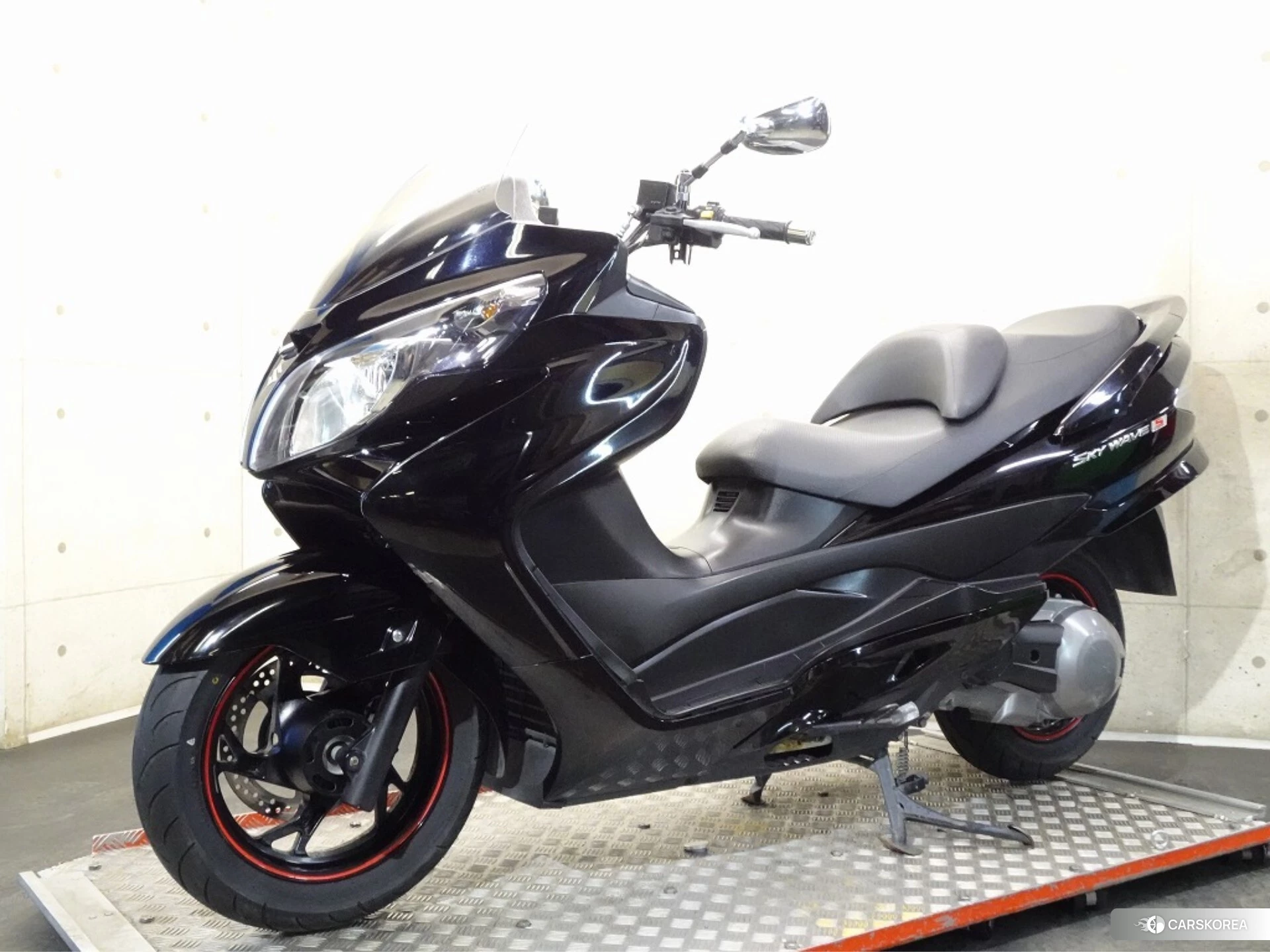 Suzuki SKYWAVE 250S id 3947941 из Японии 18