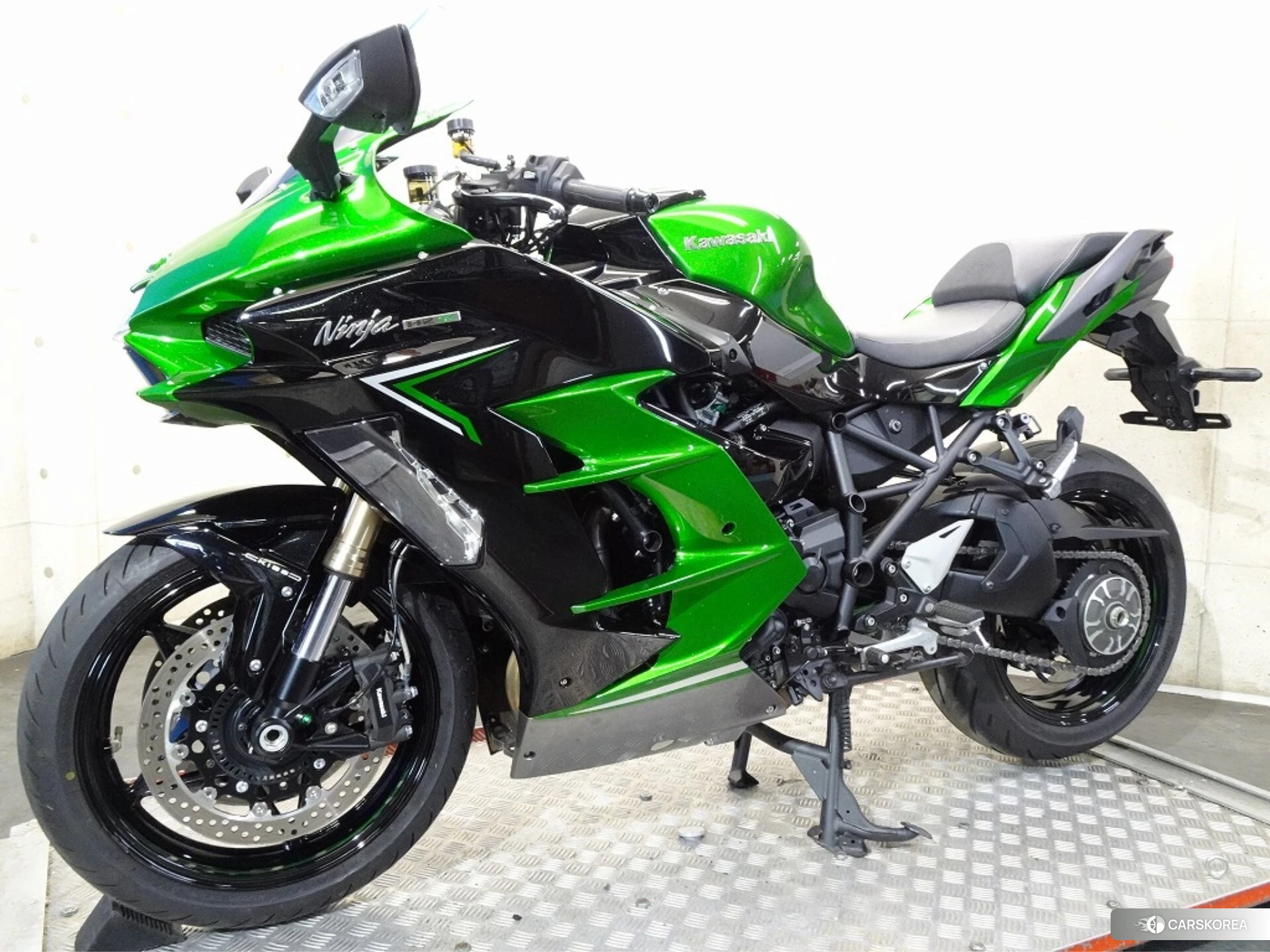 Kawasaki NINJA H2 SX SE id 3947849 из Японии 18