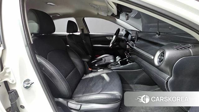 Kia Come New K3 id 4543177 из Кореи 18