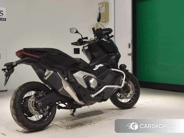 Проданный Honda X-ADV 750 id 4101871 из Японии, фото 2