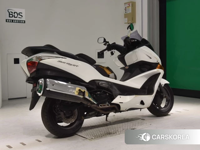 Проданный Honda SILVER WING 400 GT 2010 из Японии, фото 2
