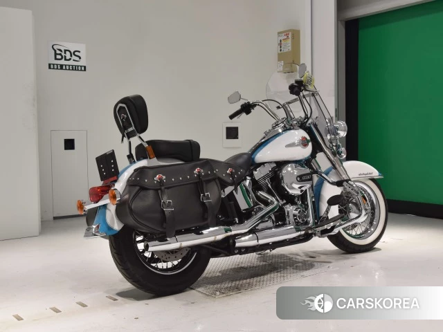 Проданный Harley-Davidson Heritage Softail Classic FLSTC1690 2017 из Японии, фото 2