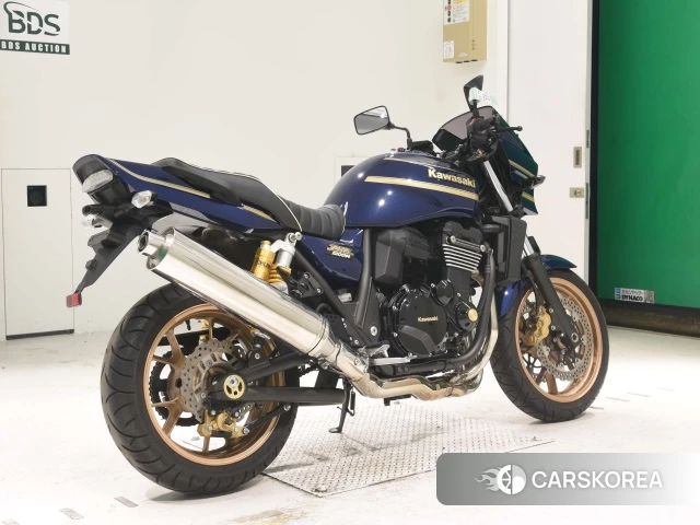Проданный Kawasaki ZRX 1200 2016 из Японии