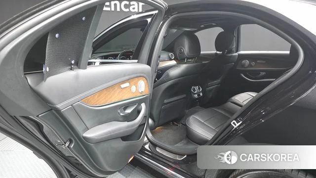 Mercedes-Benz E-Class W213 id 4490086 из Кореи 18