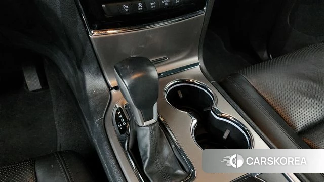Jeep Grand Cherokee id 4593871 из Кореи 18