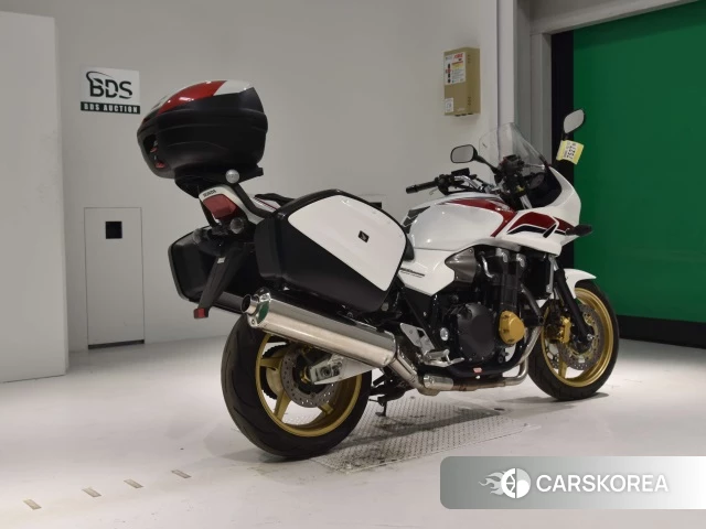 Проданный Honda CB1300ST 2013 из Японии, фото 2