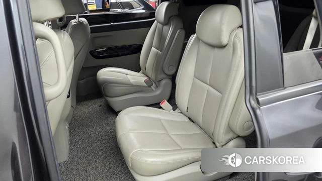 Kia The New Carnival id 4424503 из Кореи 18