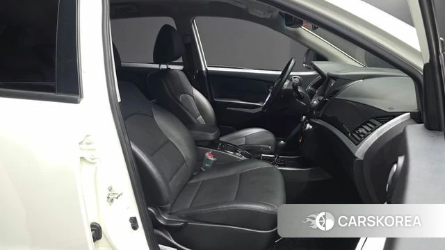Ssangyong New Style Korando C id 4733060 из Кореи 18
