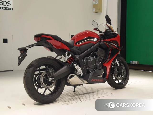 Проданный Honda CBR650R 2024 из Японии, фото 2