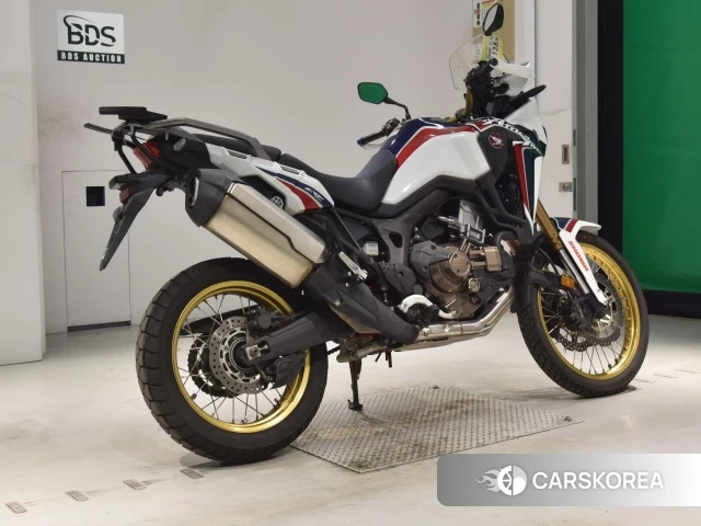 Проданный Honda CRF1000L AFRICA TWIN 2019 из Японии, фото 2