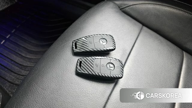 Mercedes-Benz E-Class W213 id 4196356 из Кореи 18