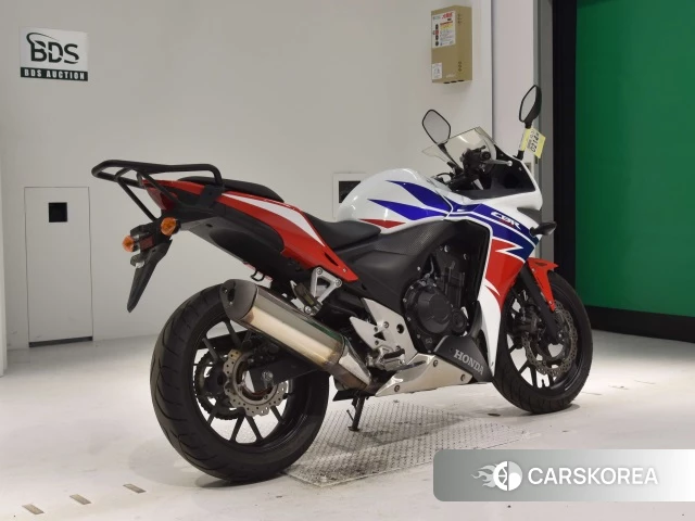 Проданный Honda CBR400R 2014 из Японии, фото 2