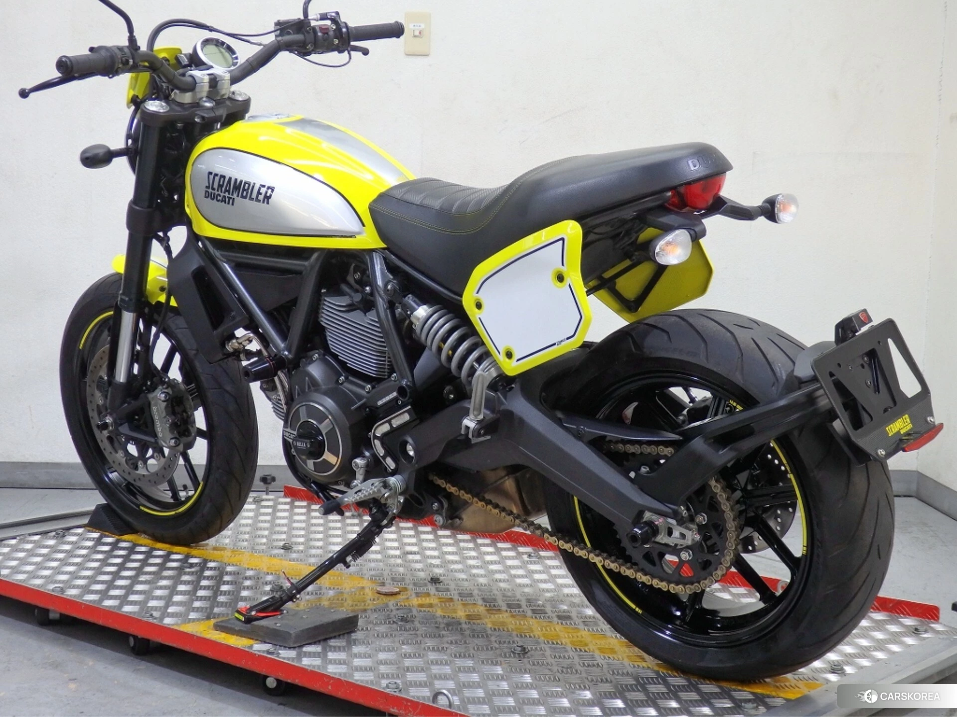 OTHER DUCATI SCRAMBLER F TRUCK PRO id 3948892 из Японии 18