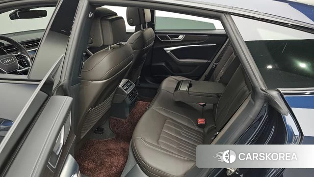 Audi A7 (4K) id 4244096 из Кореи 18