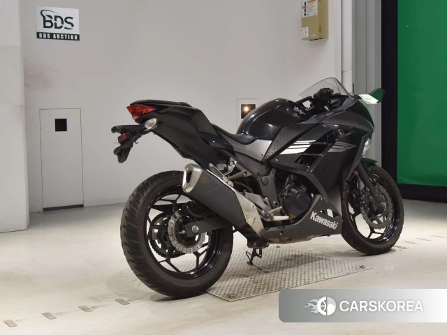 Проданный Kawasaki NINJA 250 2017 из Японии, фото 2