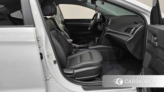 Hyundai Avante AD id 4197179 из Кореи 18