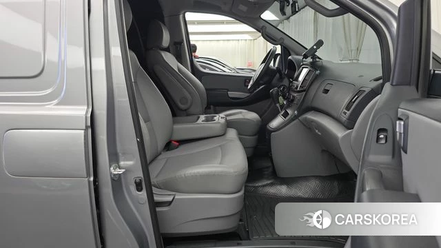 Hyundai The New Grand Starex id 4647353 из Кореи 18
