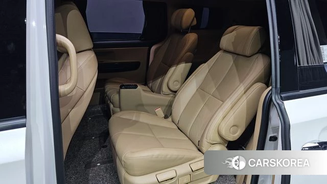 Kia The New Carnival id 4294499 из Кореи 18
