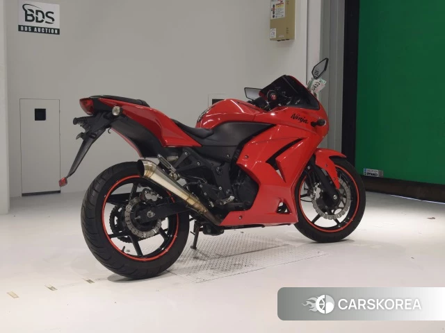 Проданный Kawasaki NINJA 250R id 4176270 из Японии, фото 2