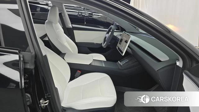 Tesla Model 3 id 4442481 из Кореи 18
