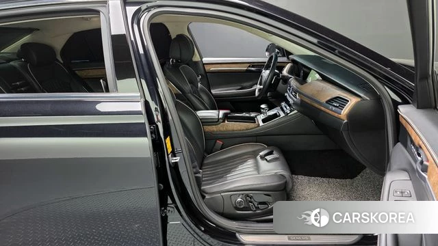 Genesis G90 id 4268998 из Кореи 18