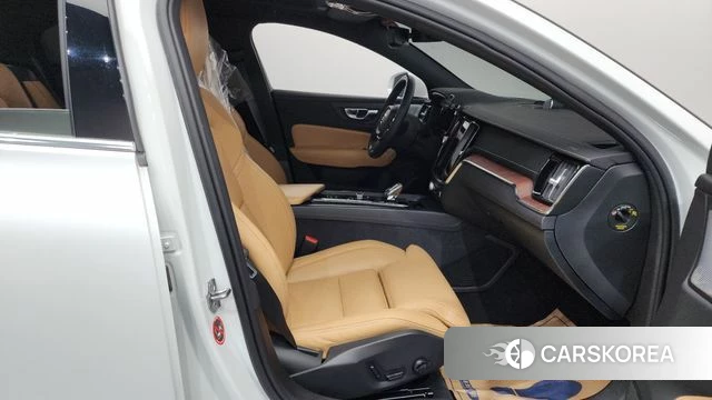 Volvo S60 3rd generation id 4202912 из Кореи 18