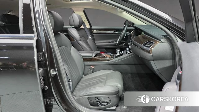 Genesis G90 id 4530515 из Кореи 18
