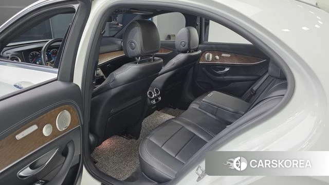 Mercedes-Benz E-Class W213 id 4303907 из Кореи 18