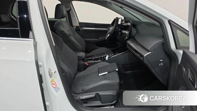 Volkswagen Golf 8th Generation id 4870496 из Кореи 18