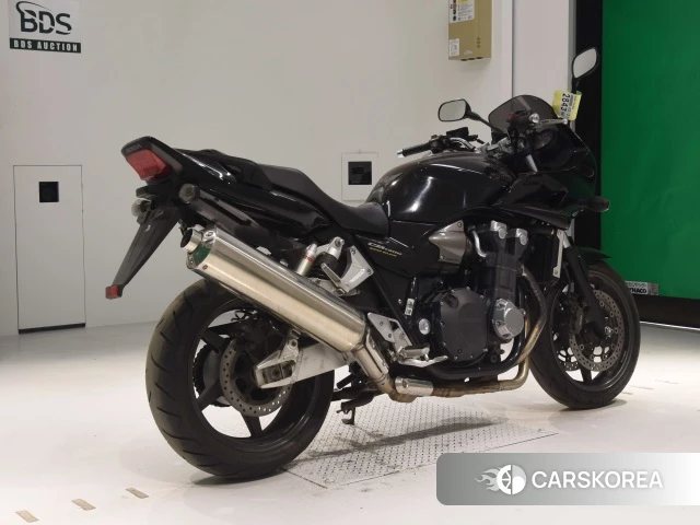 Проданный Honda CB1300SF BOLDOR 2011 из Японии, фото 2