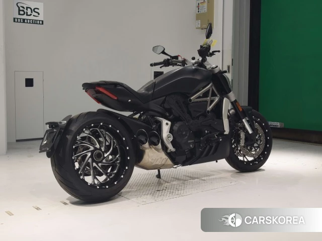 Проданный Ducati X DIAVEL 2016 из Японии, фото 2