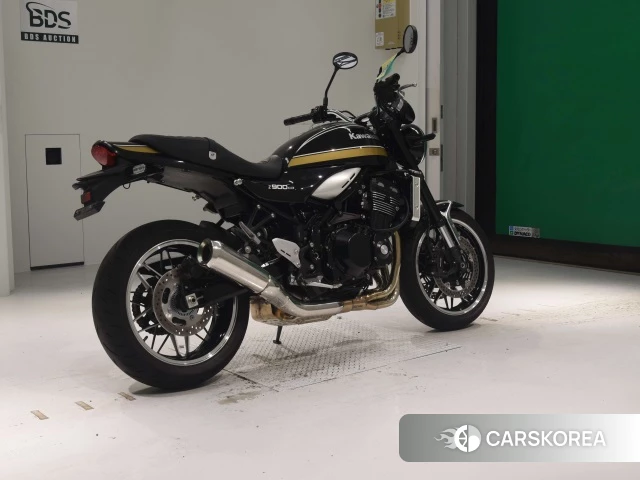 Проданный Kawasaki Z900RS 2022 из Японии, фото 2