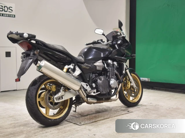Проданный Honda CB1300SF BOLDOR 2010 из Японии