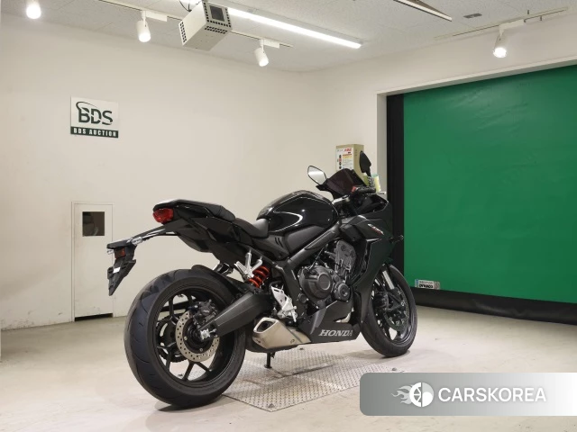 Проданный Honda CBR650R 2023 из Японии, фото 2