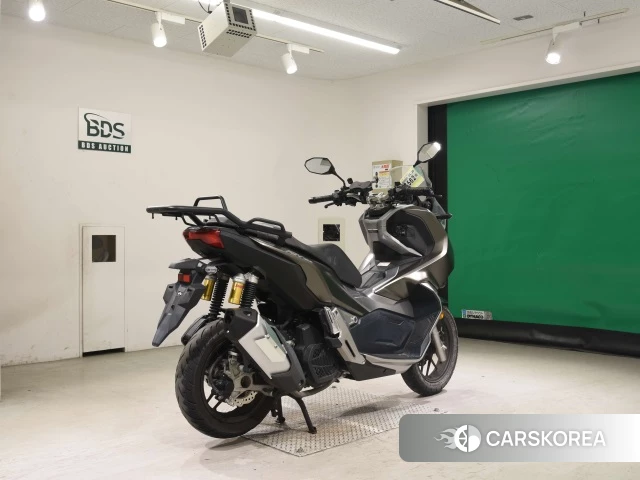 Проданный Honda ADV150 2019 из Японии, фото 2