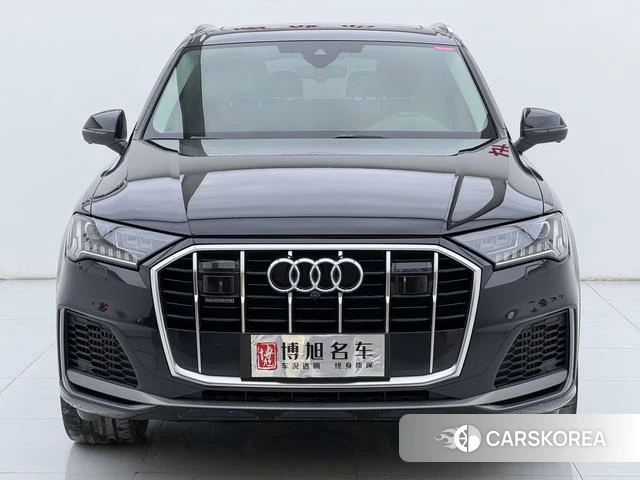 Audi Q7 id 4258723 из Китая 18