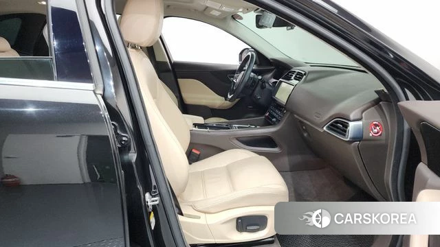 Jaguar F-PACE id 4543657 из Кореи 18
