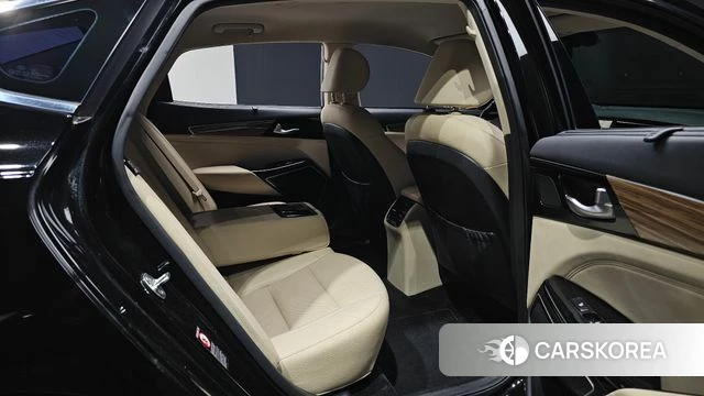 Kia Come New K7 id 4188747 из Кореи 18