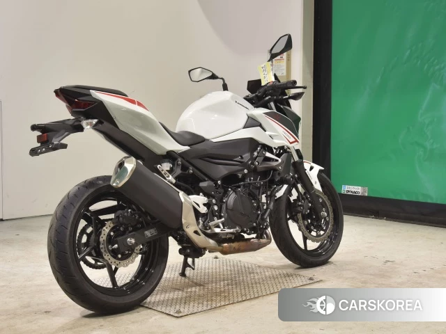 Проданный Kawasaki Z400 2022 из Японии