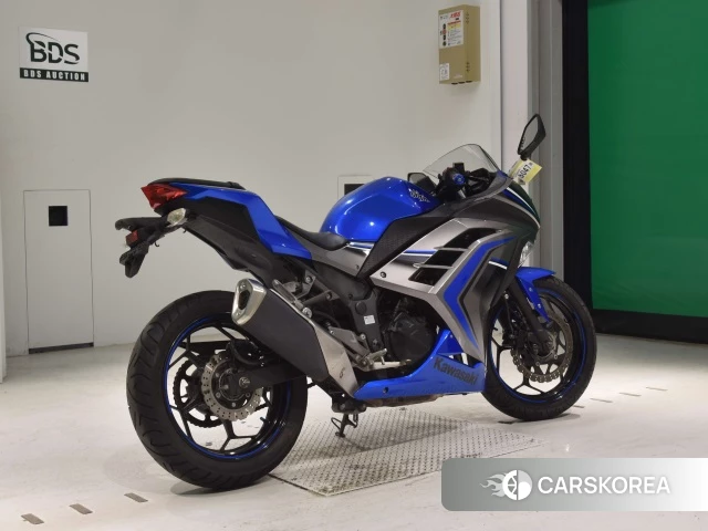 Проданный Kawasaki NINJA 250 ABS 2016 из Японии, фото 2