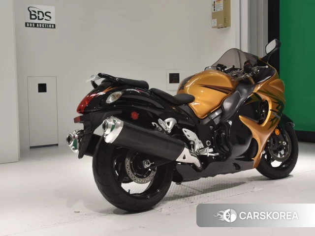 Проданный Suzuki GSX1300R HAYABUSA 2014 из Японии, фото 2