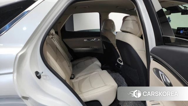 Genesis GV70 id 4186915 из Кореи 18